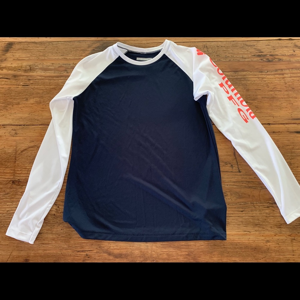 Columbia PFG fishing shirt